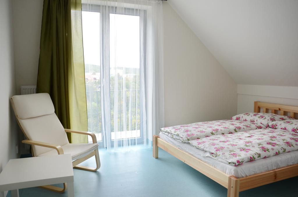 Hotel Mezi Stromy Horakov Habitación foto